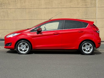 Used Ford Fiesta 2014 for sale - 79603600: Photo