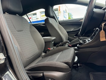 Used Vauxhall Astra 2019 for sale - 75281500: Photo