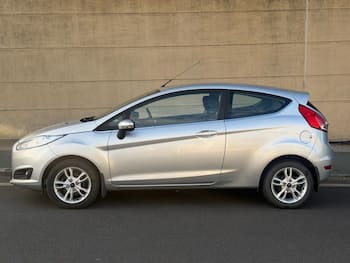 Used Ford Fiesta 2015 for sale - 79632583: Photo