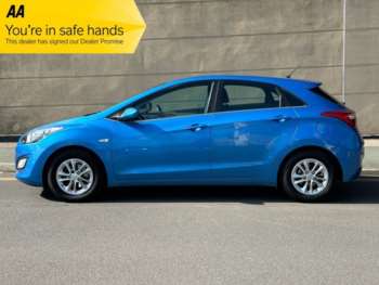 Used Hyundai i30 2017 for sale - 74685100: Photo