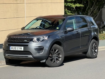 2018 (18) - 2.0 TD4 180 SE 5dr Auto