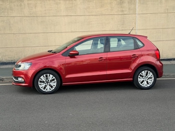 Used Volkswagen Polo 2015 for sale - 79598851: Photo