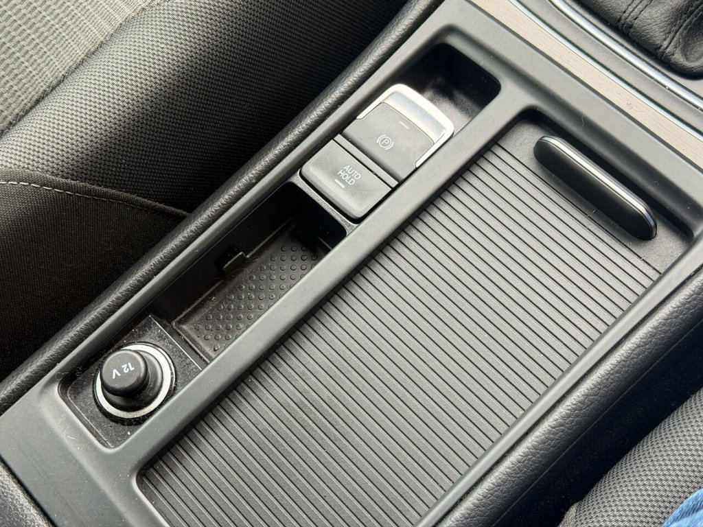 Used Volkswagen Golf 2015 for sale - 77850336: Photo 16