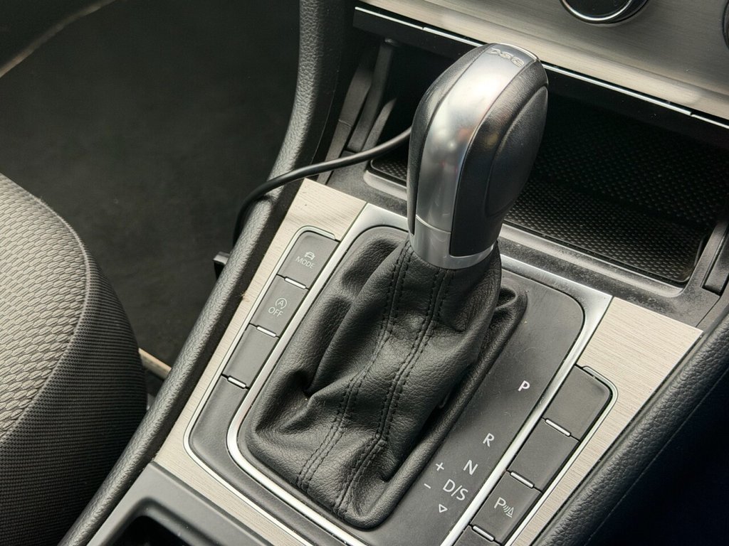 Used Volkswagen Golf 2015 for sale - 77850336: Photo 17