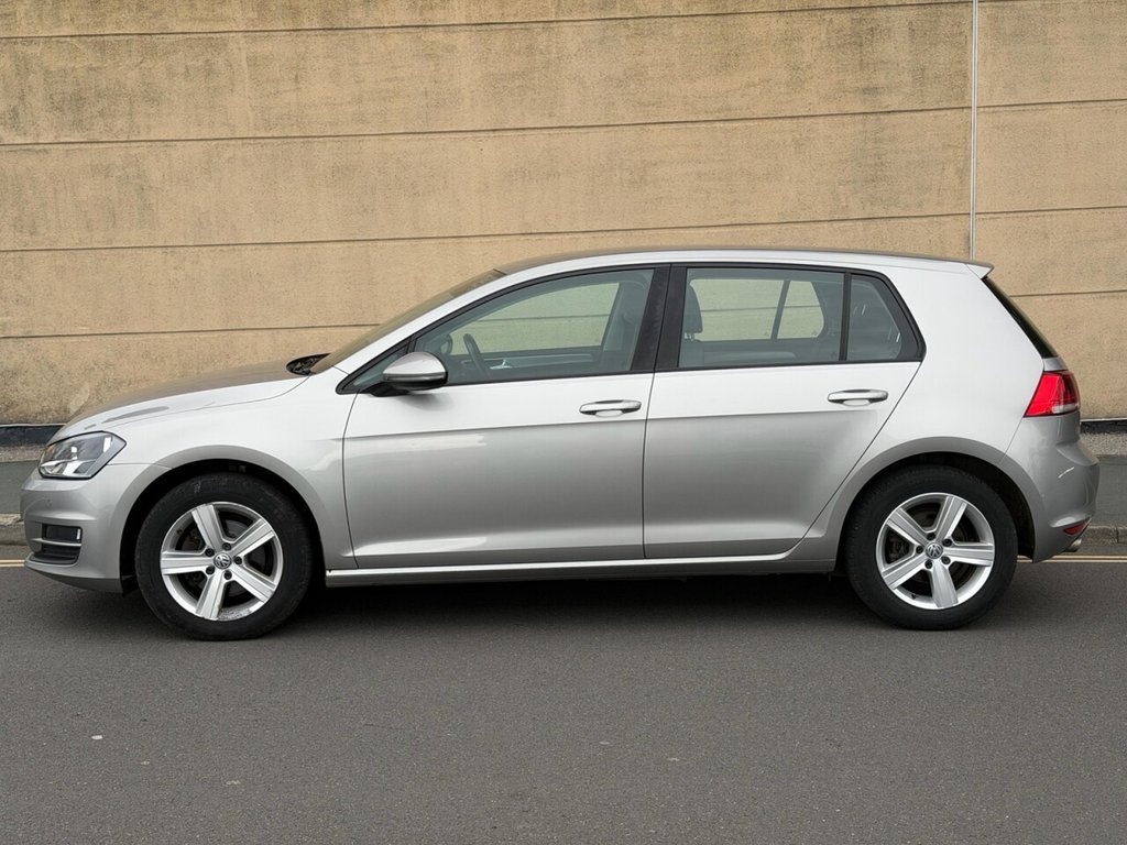 Used Volkswagen Golf 2015 for sale - 77850336: Photo 9