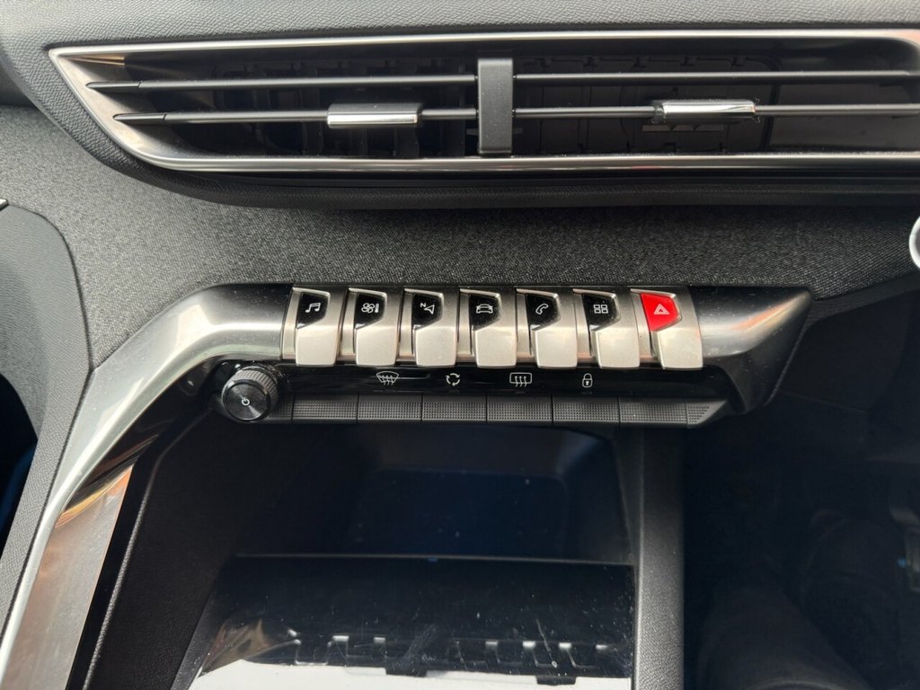 Used Peugeot 3008 2017 for sale - 77463829: Photo 14