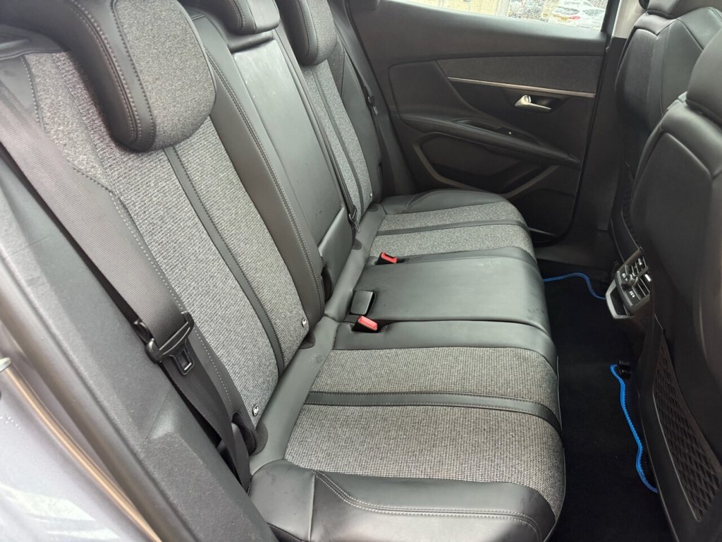 Used Peugeot 3008 2017 for sale - 77463829: Photo 18