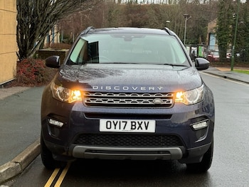 Used Land Rover Discovery Sport 2017 for sale - 77463962: Photo