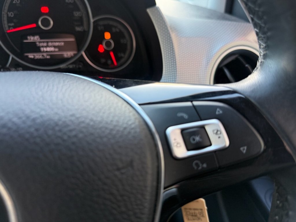 Used Volkswagen up! 2017 for sale - 78096320: Photo 26