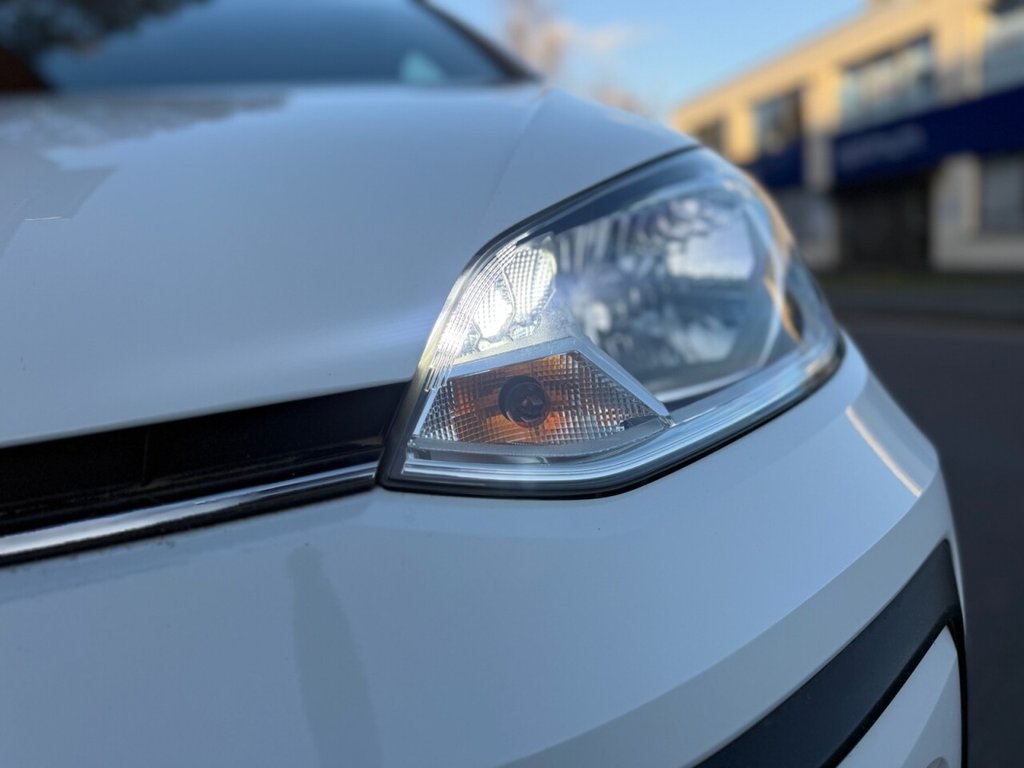 Used Volkswagen up! 2017 for sale - 78096320: Photo 9