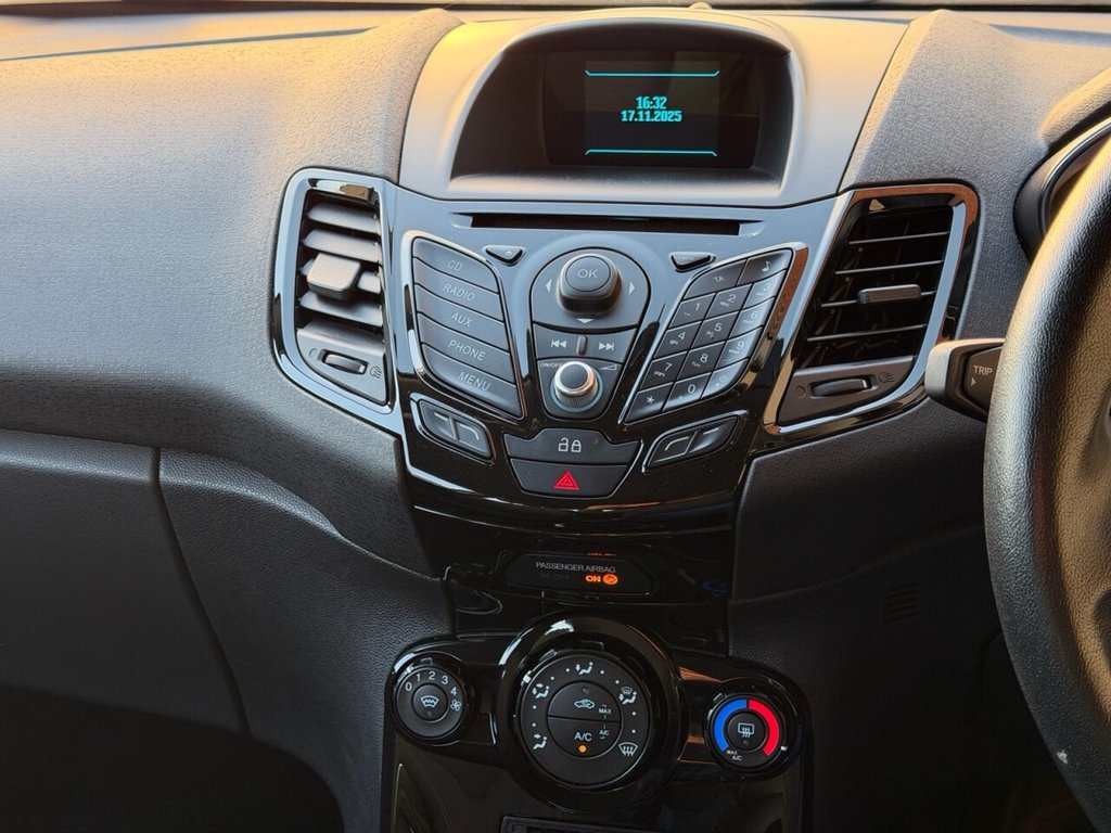 Used Ford Fiesta 2014 for sale - 76617864: Photo 12