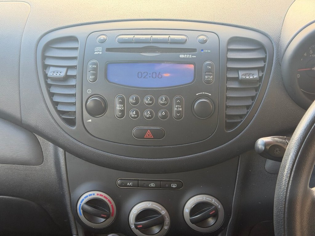 Used Hyundai i10 2012 for sale - 78068704: Photo 11