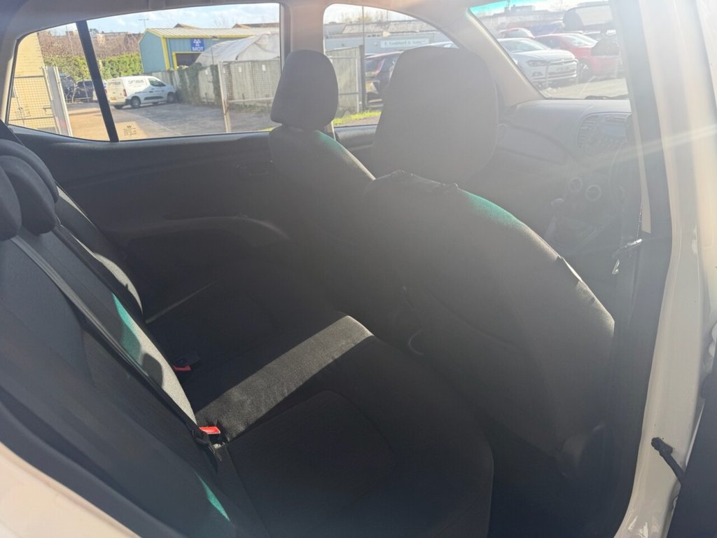 Used Hyundai i10 2012 for sale - 78068704: Photo 14