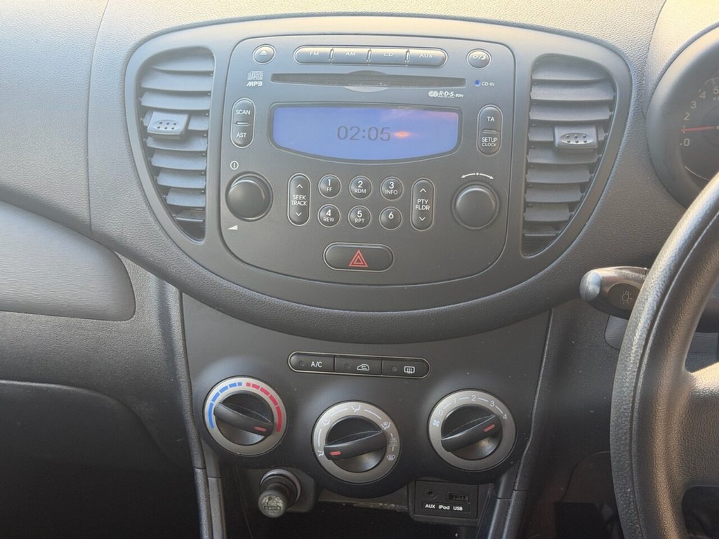 Used Hyundai i10 2012 for sale - 78068704: Photo 8