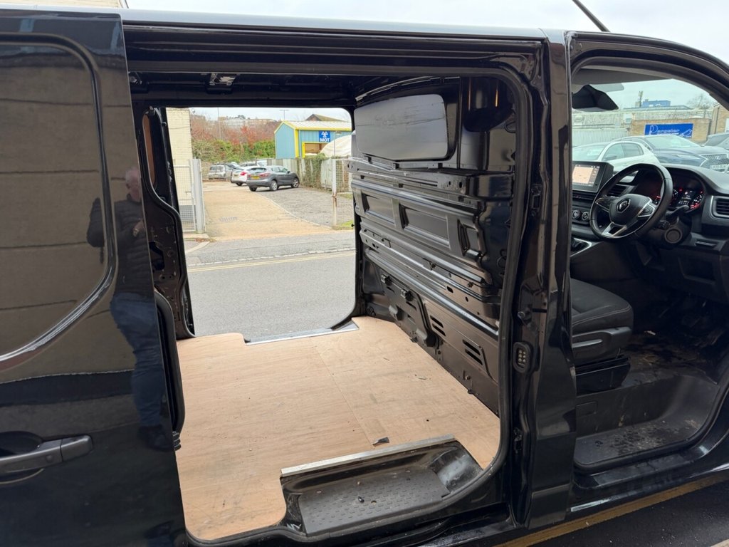 Used Renault Trafic 2024 for sale - 77065263: Photo 18