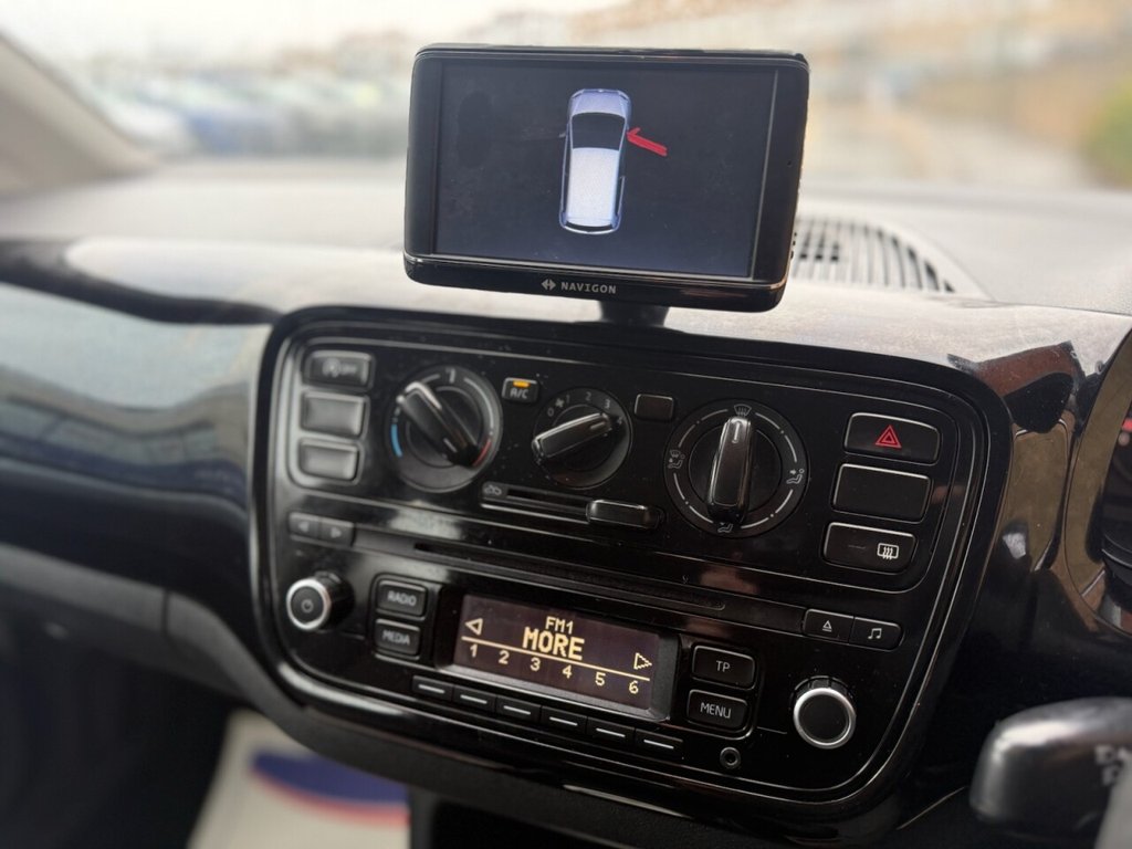 Used Volkswagen up! 2013 for sale - 77276170: Photo 28