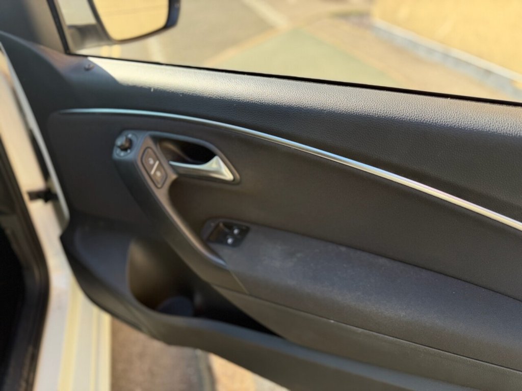 Used Volkswagen Polo 2015 for sale - 77967430: Photo 16