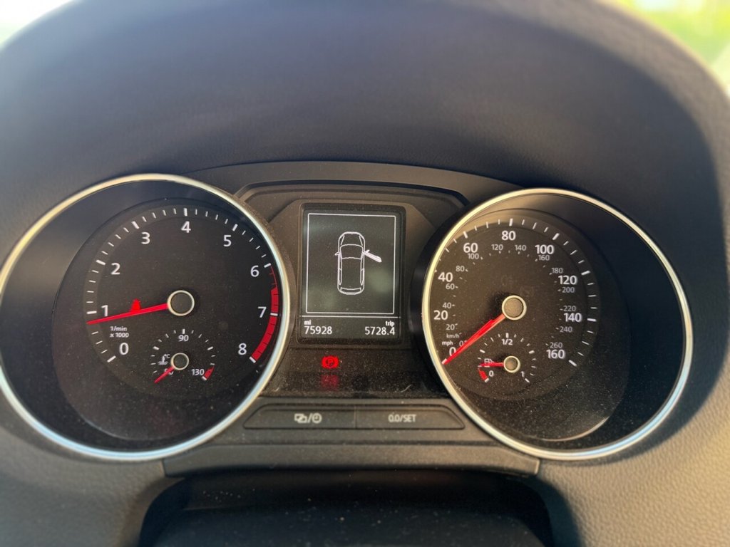 Used Volkswagen Polo 2015 for sale - 77967430: Photo 17