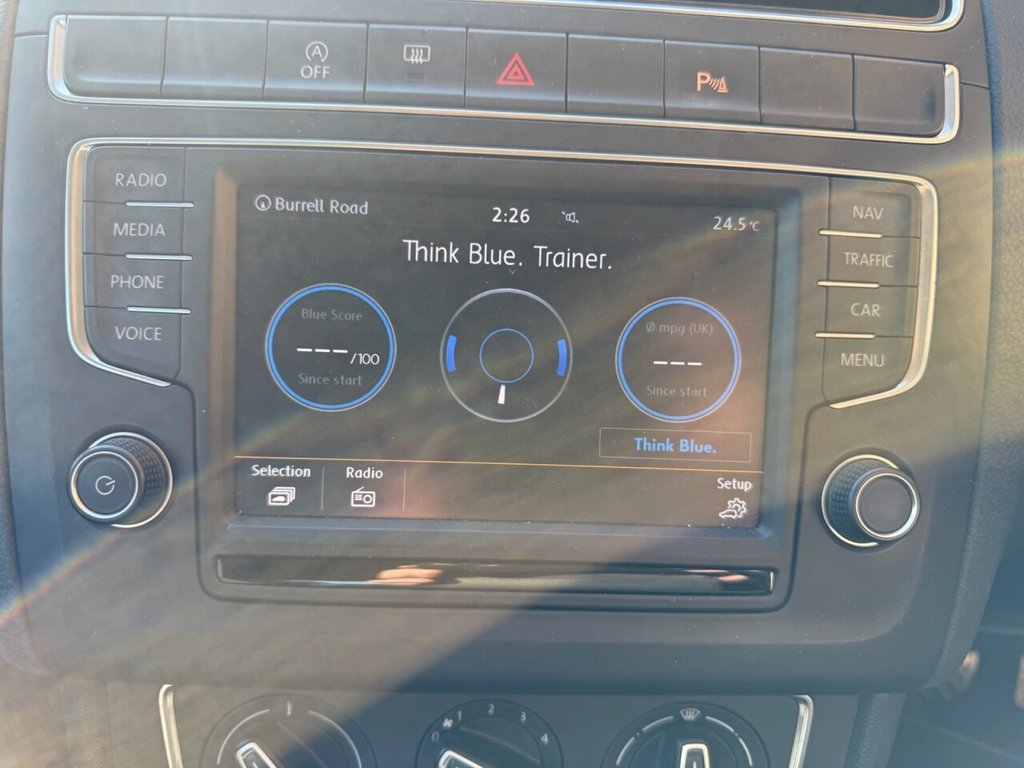 Used Volkswagen Polo 2015 for sale - 77967430: Photo 25