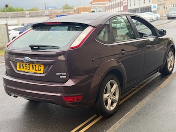 Used Ford Focus 2008 for sale - 78472472: Photo