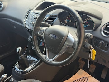 Used Ford Fiesta 2013 for sale - 78501440: Photo