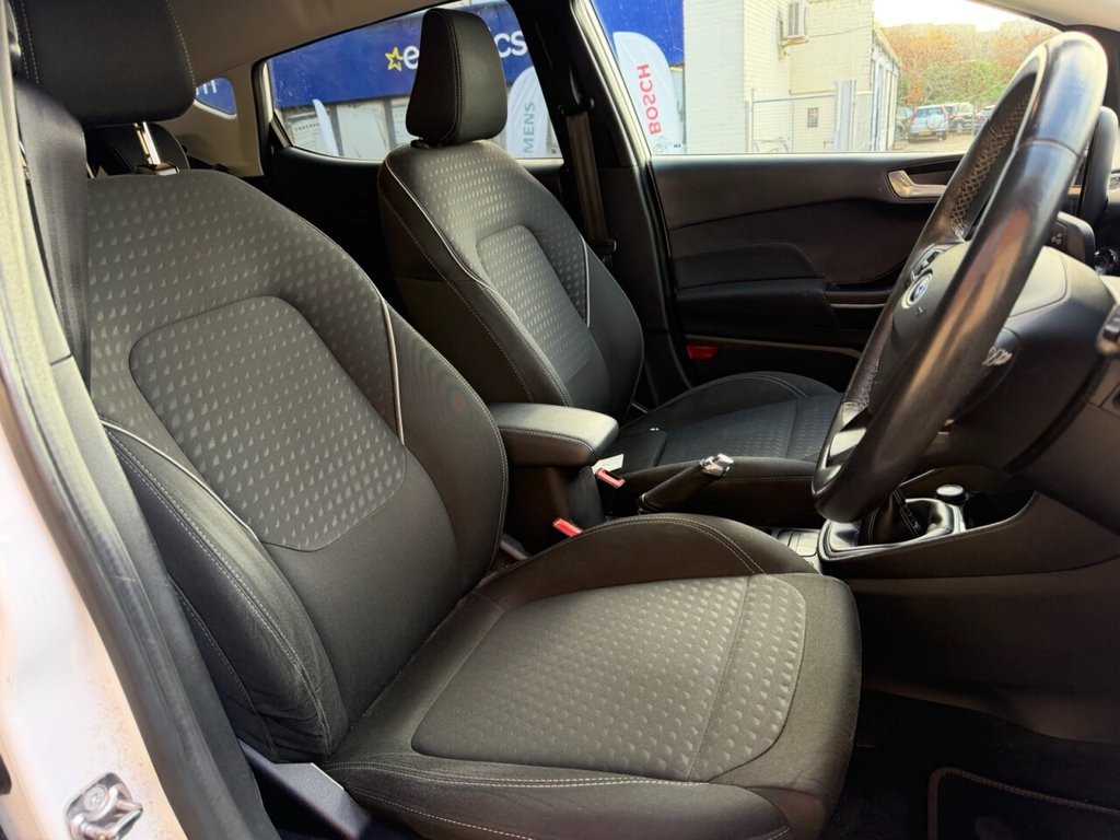 Used Ford Fiesta 2018 for sale - 76570269: Photo 8