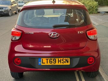 Used Hyundai i10 2019 for sale - 76228947: Photo