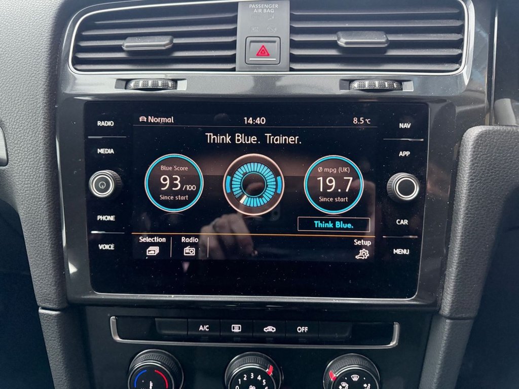 Used Volkswagen Golf 2017 for sale - 77212538: Photo 20