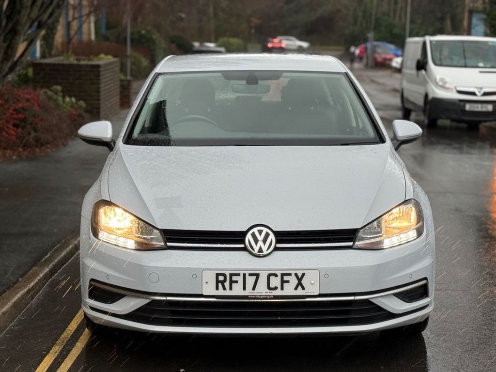 Used Volkswagen Golf 2017 for sale - 77212538: Photo 8