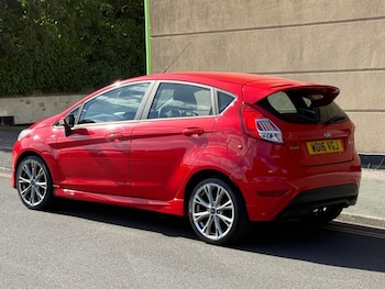 Used Ford Fiesta 2016 for sale - 79462109: Photo