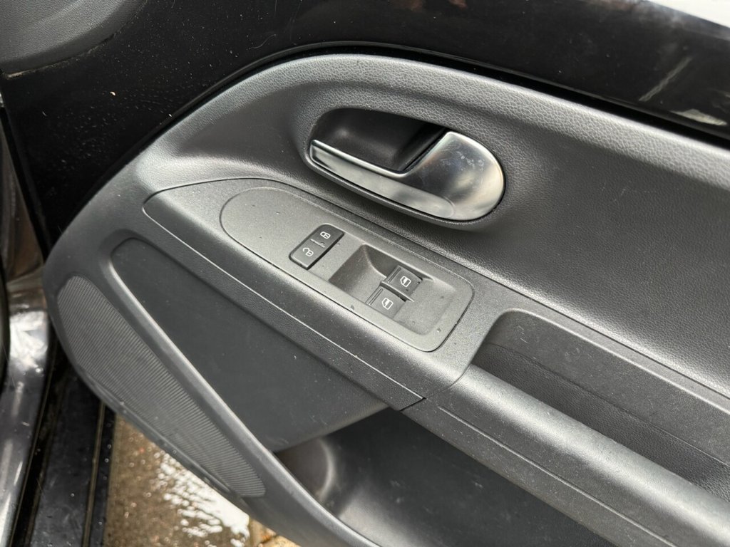 Used Volkswagen up! 2015 for sale - 77464043: Photo 14