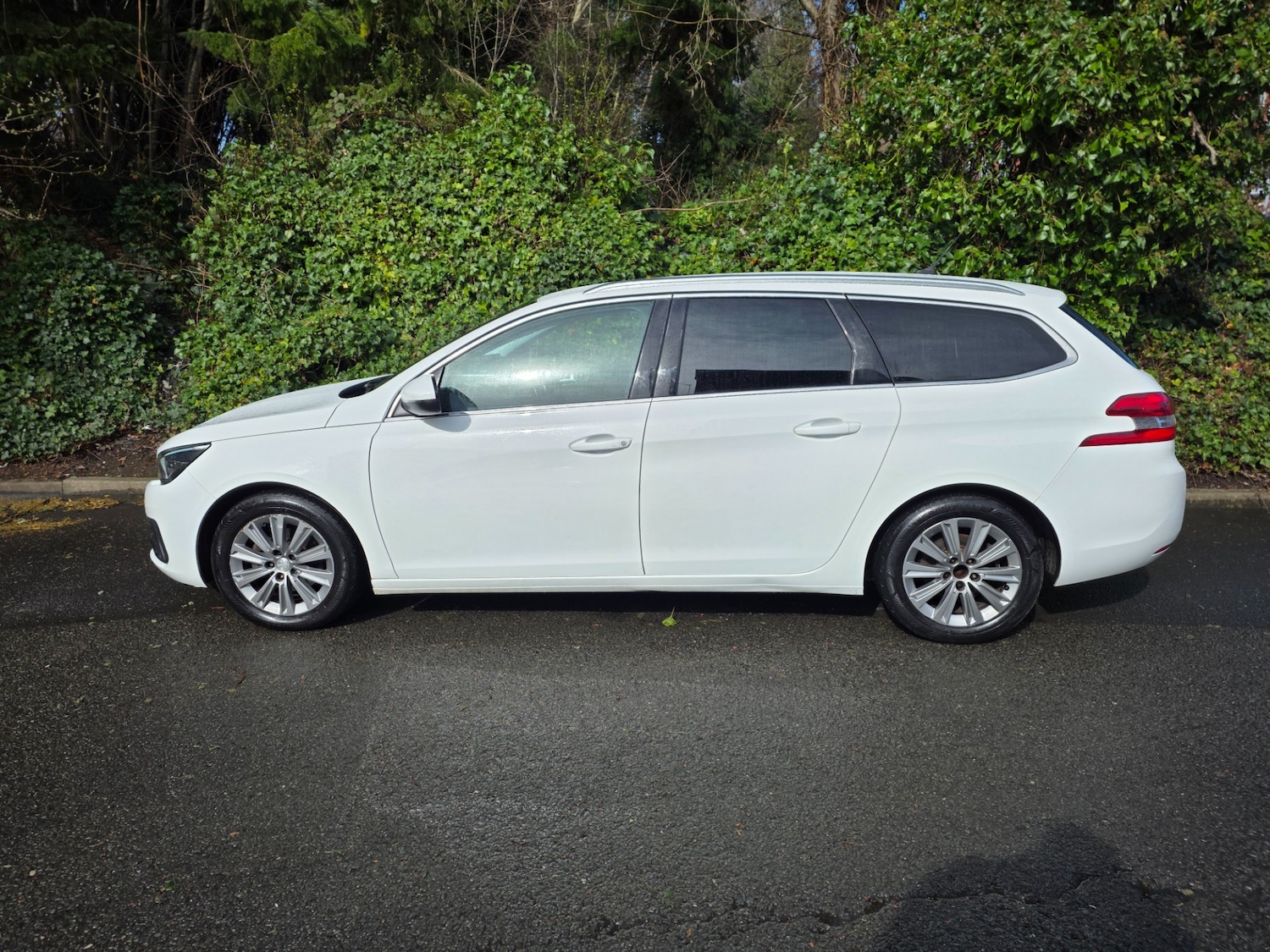 Used Peugeot 308 SW 2021 for sale - 77686762: Photo 8