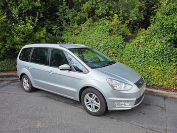 2013 (63) - 2.0 TDCi 140 Zetec 5dr Powershift