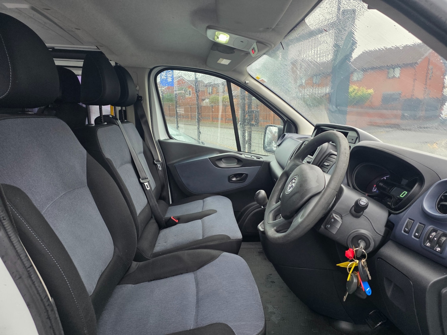 Used Vauxhall Vivaro 2019 for sale - 76500937: Photo 3