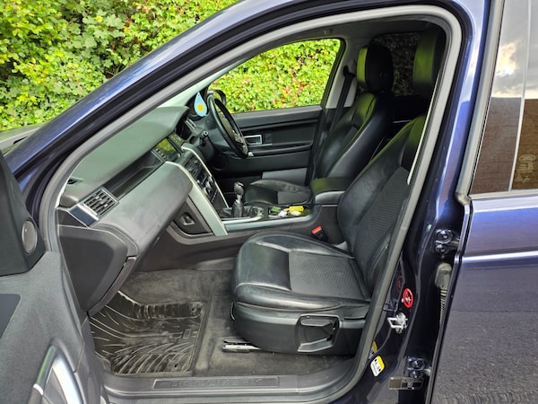 Used Land Rover Discovery Sport 2016 for sale - 76222490: Photo 12