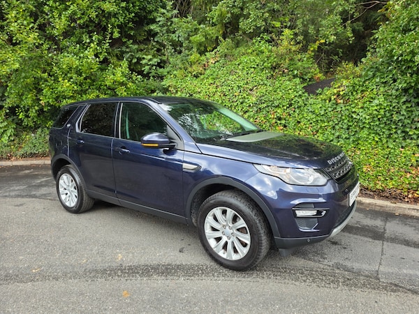 Used Land Rover Discovery Sport 2016 for sale - 76222490: Photo 2