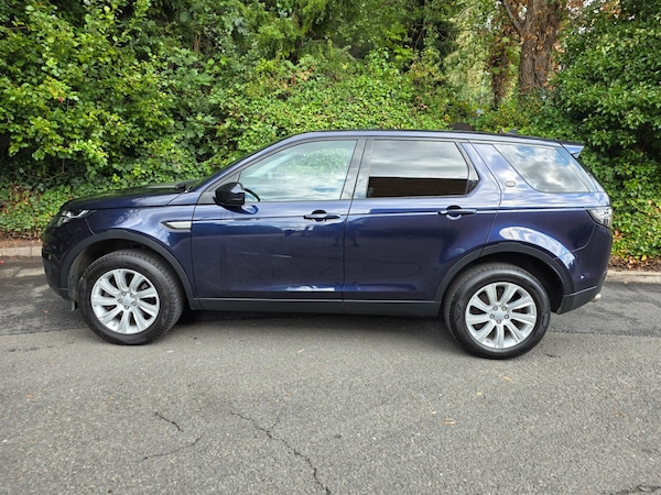 Used Land Rover Discovery Sport 2016 for sale - 76222490: Photo 6