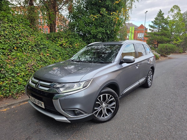 Used Mitsubishi Outlander 2016 for sale - 75612764: Photo 5