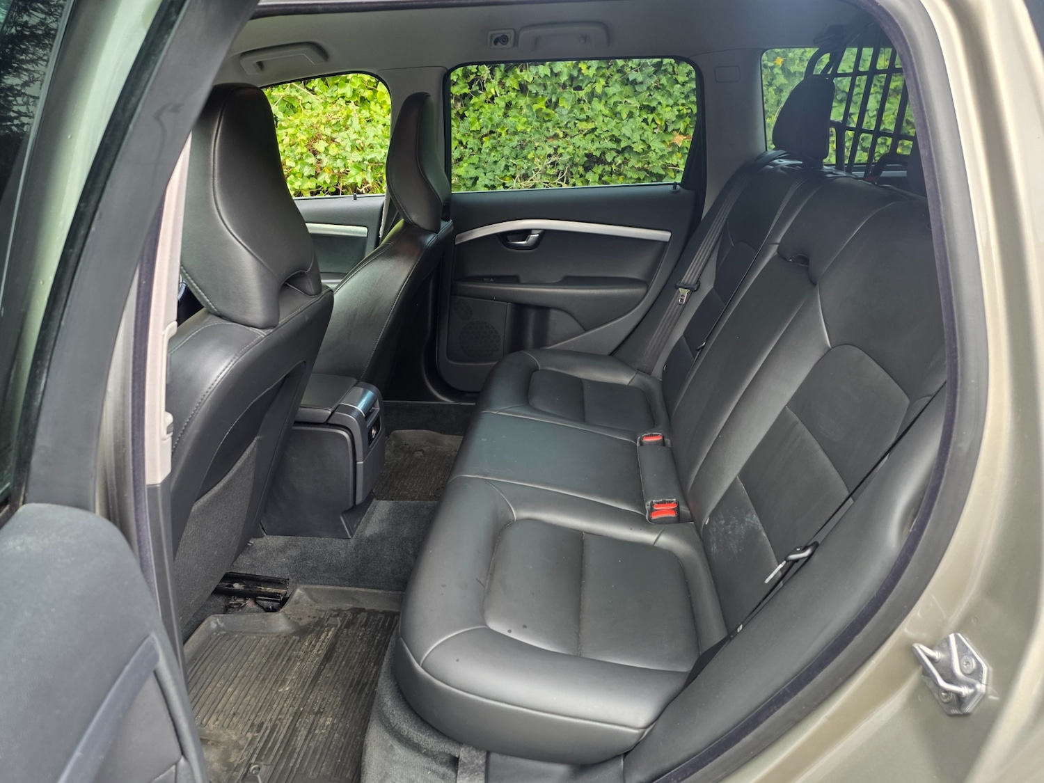 Used Volvo V70 2017 for sale - 78071083: Photo 5