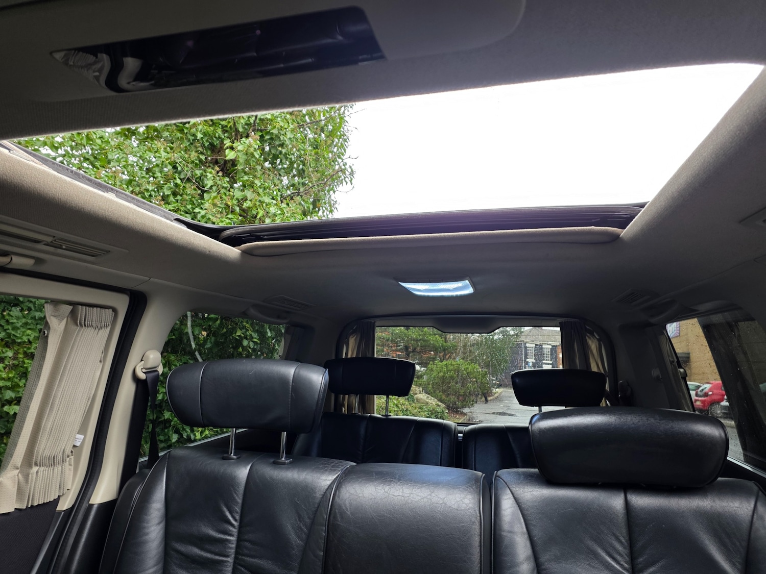 Used Nissan Elgrand 2021 for sale - 77314202: Photo 20