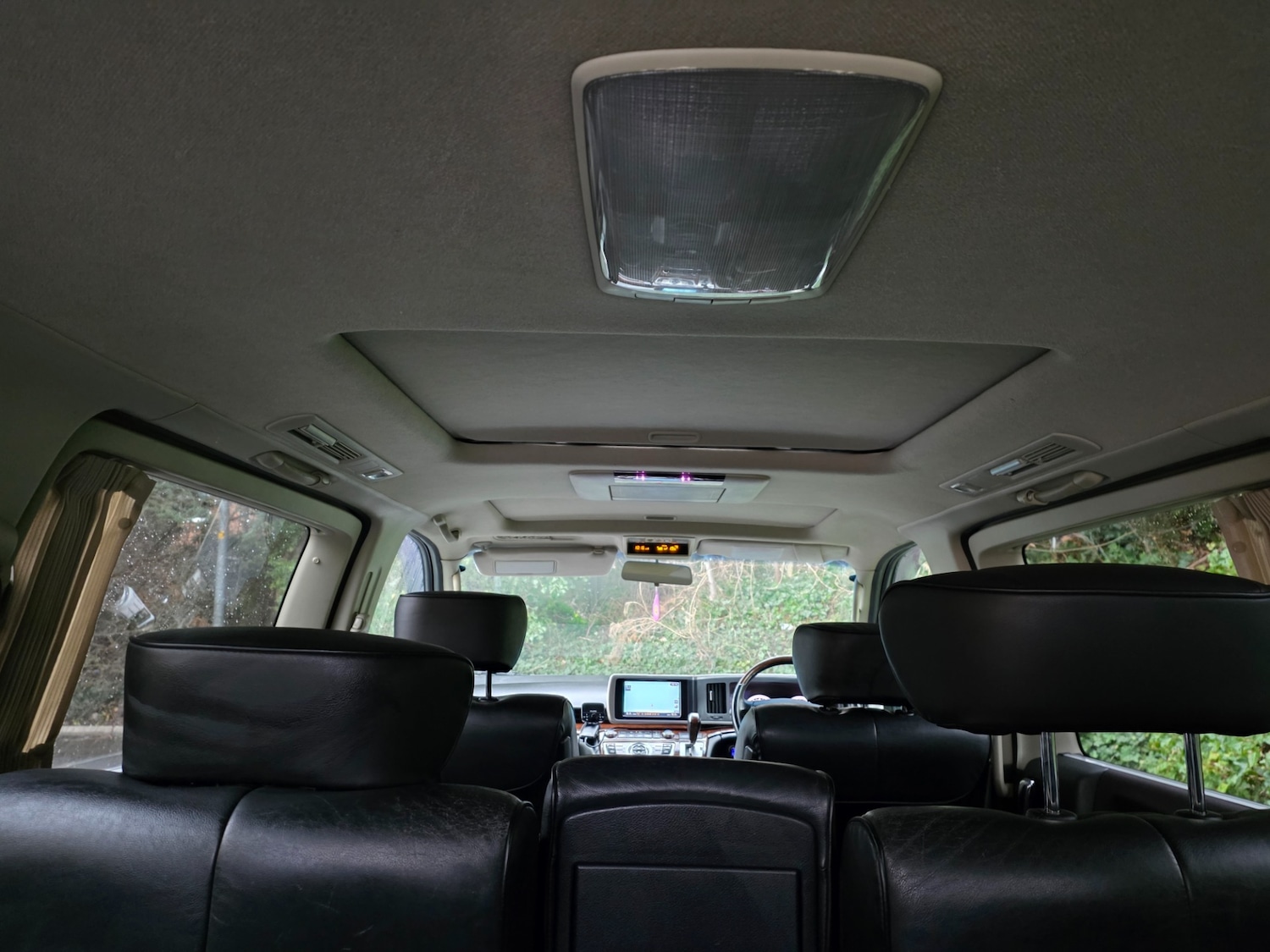 Used Nissan Elgrand 2021 for sale - 77314202: Photo 30