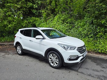 Used Hyundai Santa Fe 2017 for sale - 78611616: Photo