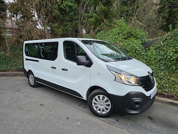Renault Trafic feature image