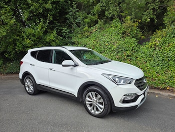 Used Hyundai Santa Fe 2016 for sale - 75235392: Photo