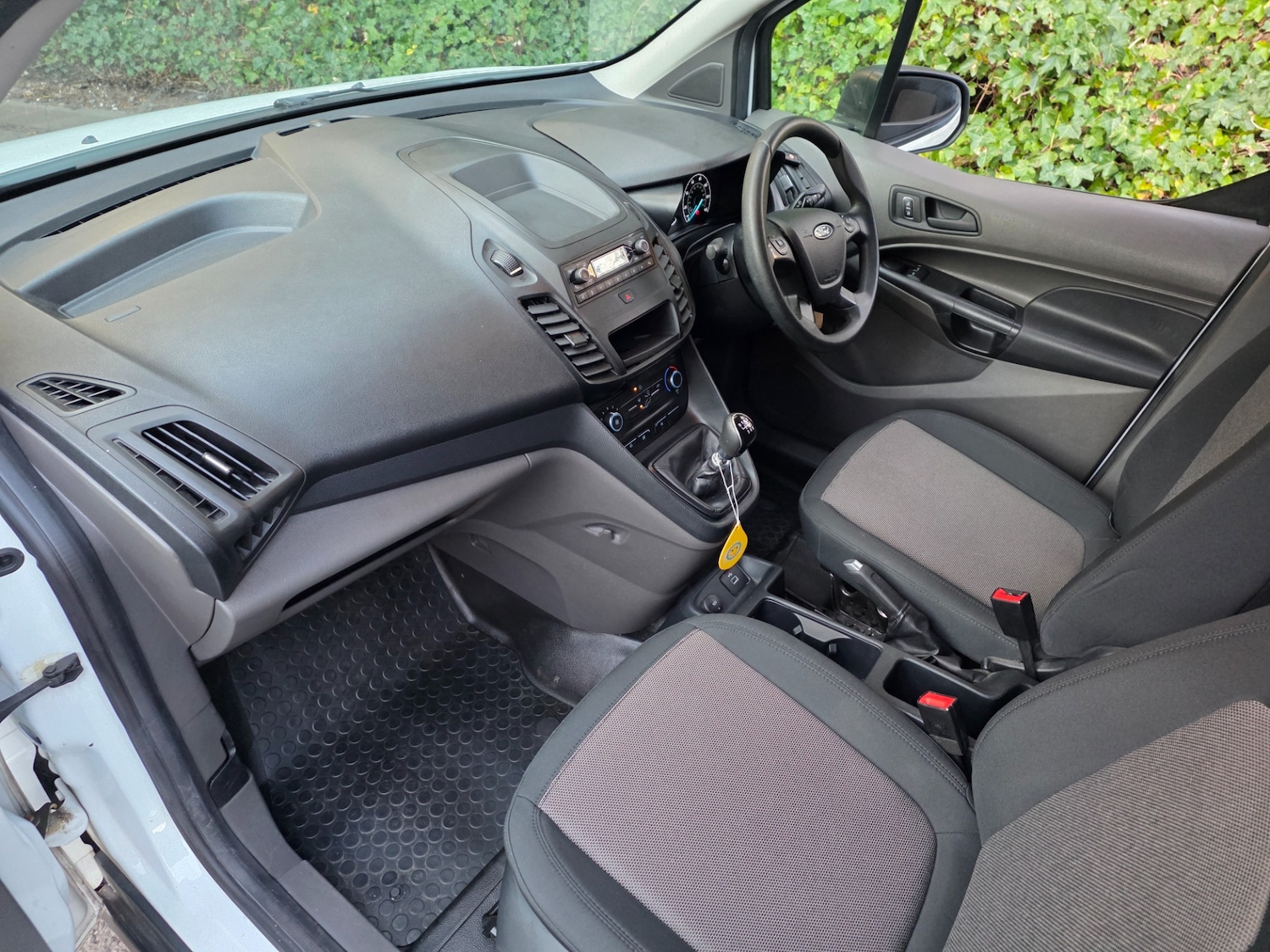 Used Ford Transit Connect 2020 for sale - 78046636: Photo 11