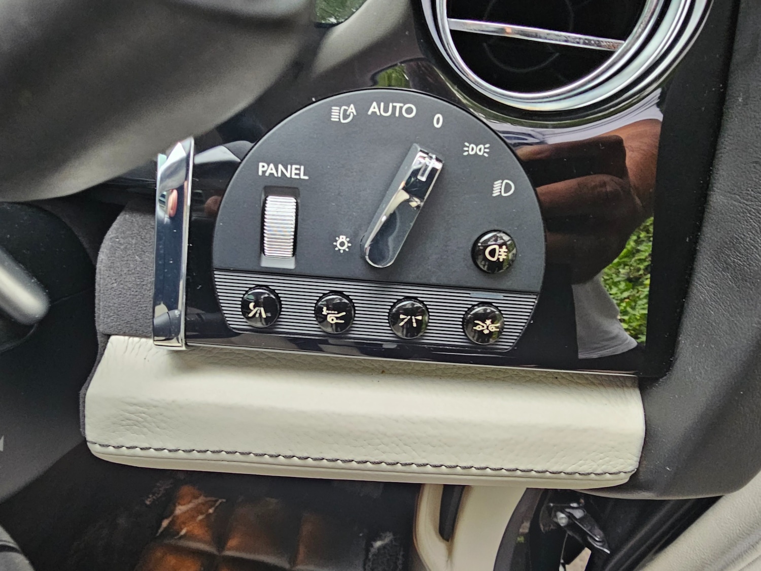 Vehicle 34
