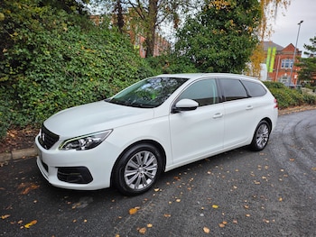 Used Peugeot 308 SW 2021 for sale - 76265376: Photo