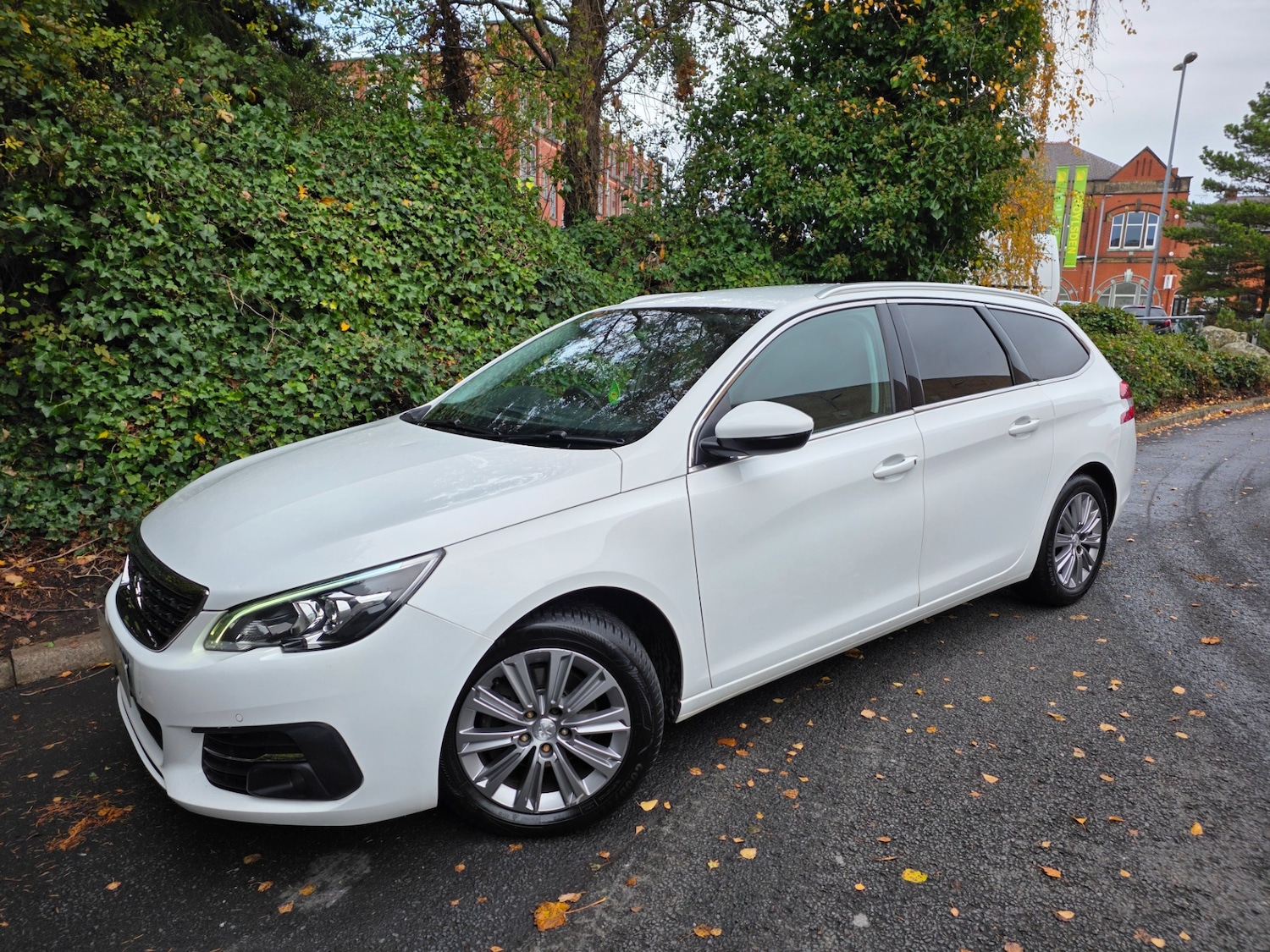 Used Peugeot 308 SW 2021 for sale - 76265376: Photo 3