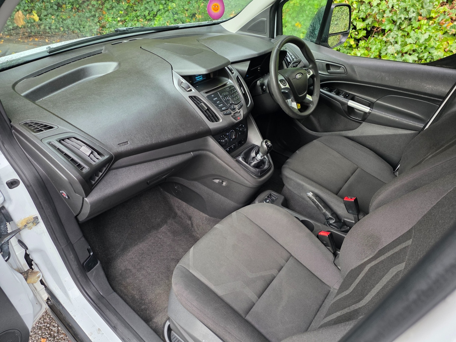 Used Ford Grand Tourneo Connect 2015 for sale - 76058410: Photo 15