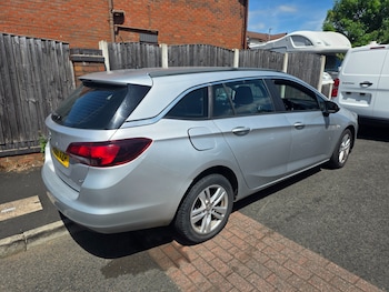 Used Vauxhall Astra 2017 for sale - 78976718: Photo